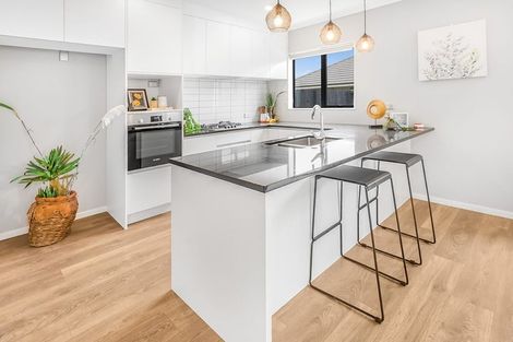 Photo of property in 9/15 Onukutara Place, Huntington, Hamilton, 3281