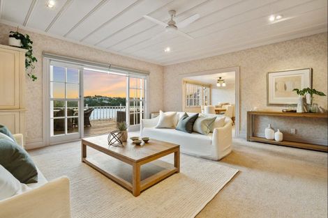 Photo of property in 56 Queen Street, Northcote Point, Auckland, 0627