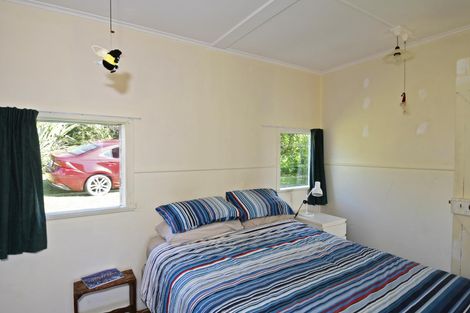 Photo of property in 8 Spray Crescent, Leigh, 0985