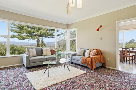 Photo of property in 32 Mountain Road, Western Heights, Rotorua, 3015