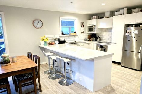 Photo of property in 2/220 Waimairi Road, Ilam, Christchurch, 8041