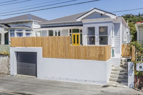 Photo of property in 40 Stanley Street, Berhampore, Wellington, 6023