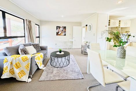 Photo of property in 2/65 Fitzroy Street, Papatoetoe, Auckland, 2104