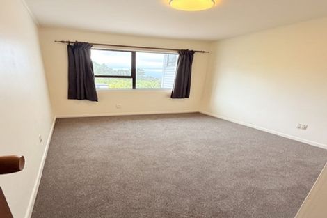 Photo of property in 2 Flint Way, Northland, Wellington, 6012