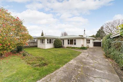 Photo of property in 8 Ake Ake Avenue, Hokowhitu, Palmerston North, 4410
