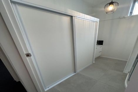 Photo of property in 2/422 Armagh Street, Linwood, Christchurch, 8011