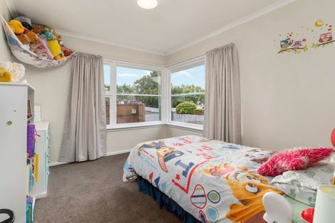 Photo of property in 16 Farrington Avenue, Bishopdale, Christchurch, 8053