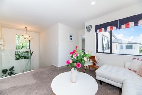 Photo of property in 14 Kotuku Street, Te Atatu Peninsula, Auckland, 0610