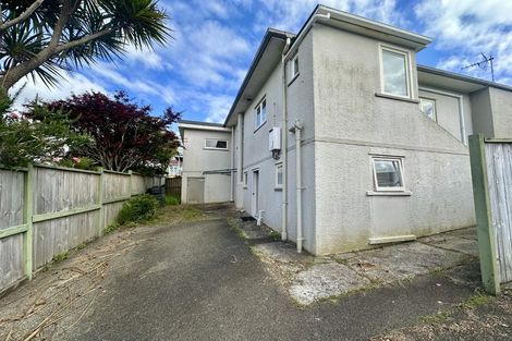 Photo of property in 2/26 Dallinghoe Crescent, Milford, Auckland, 0620