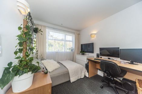 Photo of property in Parkland Flats, 5/51 Adams Terrace, Kelburn, Wellington, 6021