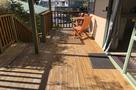 Photo of property in 21 Amelia Crescent, Waikawa, Picton, 7220