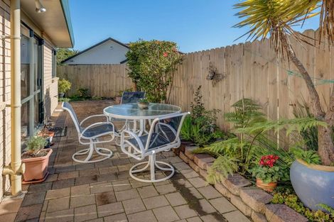 Photo of property in 7 Boderg Way, East Tamaki, Auckland, 2016