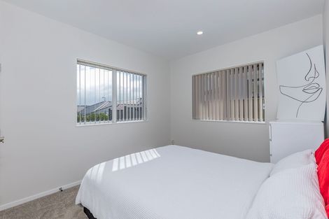 Photo of property in 69 Nobilo Road, Kumeu, 0810