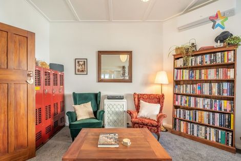 Photo of property in 35 Cuba Street, Petone, Lower Hutt, 5012