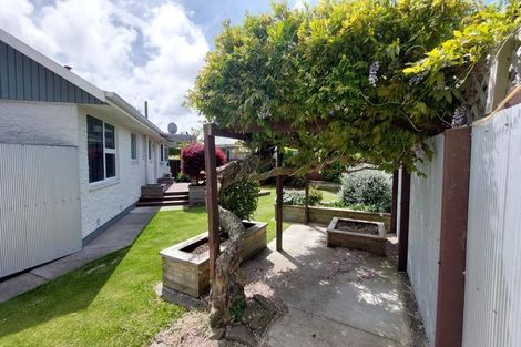 Photo of property in 76 Colman Avenue, Sockburn, Christchurch, 8042