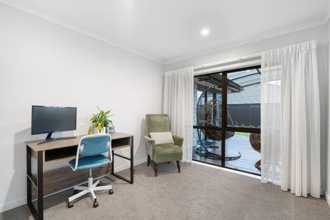 Photo of property in 16 Mccarthy Court, East Taieri, Mosgiel, 9024