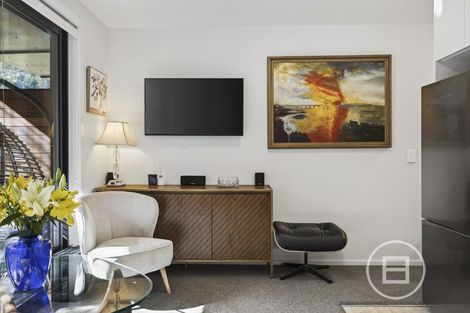Photo of property in Northlight Apartments, 1/14 Fryer Street, Queenstown, 9300