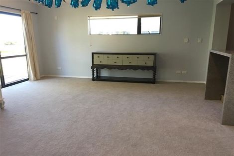 Photo of property in 5 Theodora Place, Mairangi Bay, Auckland, 0630