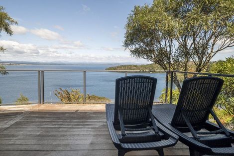 Photo of property in 838 Wily Terrace, Acacia Bay, Taupo, 3330