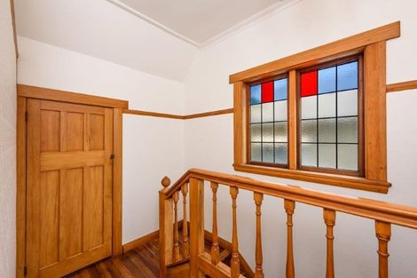 Photo of property in 17 Saint Michaels Crescent, Kelburn, Wellington, 6012