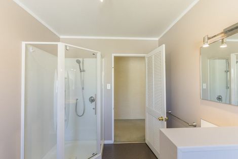 Photo of property in 102b Matatua Road, Raumati Beach, Paraparaumu, 5032