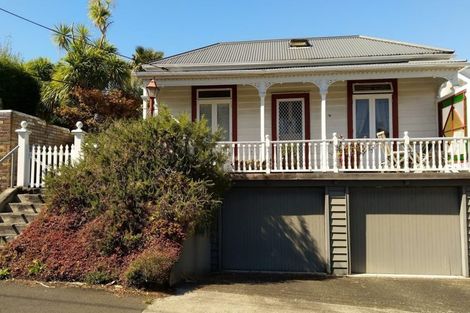 Photo of property in 9 Hastings Parade, Devonport, Auckland, 0624