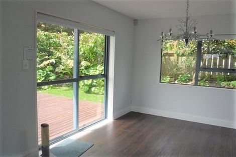 Photo of property in 3 Ring Lane, Paparangi, Wellington, 6037