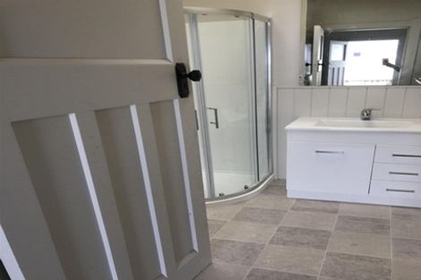 Photo of property in 402 Lyndon Road East, Hastings, 4122