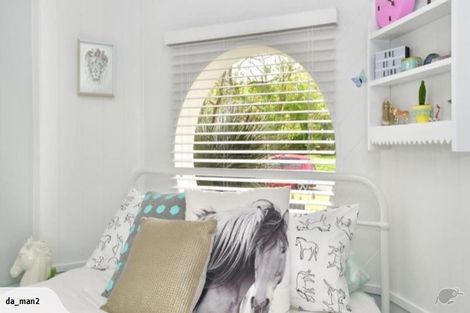 Photo of property in 1/14 Arkles Strand, Arkles Bay, Whangaparaoa, 0932