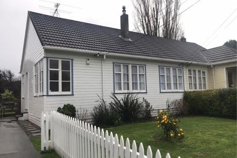 Photo of property in 6 Gibson Crescent, Naenae, Lower Hutt, 5011