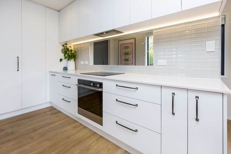 Photo of property in 23 Percy Kinsman Crescent, Riverstone Terraces, Upper Hutt, 5018