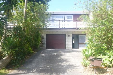 Photo of property in 2/1b Divich Avenue, Te Atatu South, Auckland, 0610