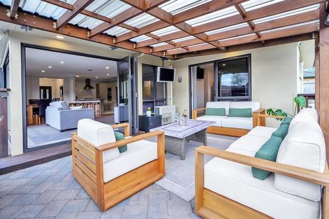 Photo of property in 38 Nielsen Gardens, Rototuna, Hamilton, 3210