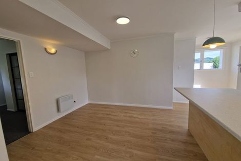 Photo of property in 35 Routley Crescent, Elderslea, Upper Hutt, 5018