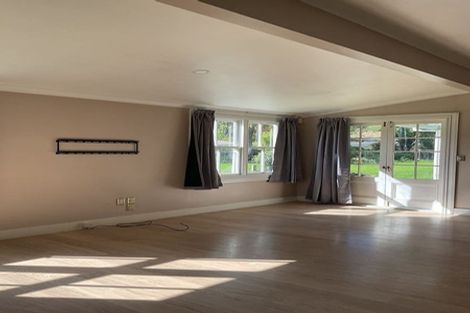 Photo of property in 305 Paparata Road, Bombay, 2675