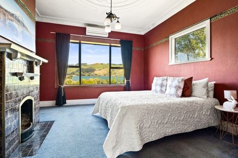 Photo of property in 269 Ravensbourne Road, Ravensbourne, Dunedin, 9022