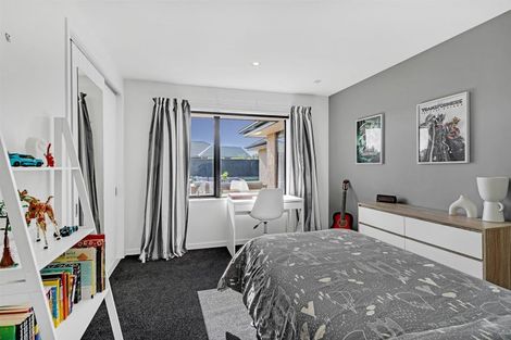 Photo of property in 43 Jacks Drive, West Melton, 7618