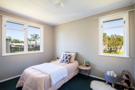 Photo of property in 11 Bedford Street, Fitzroy, New Plymouth, 4312