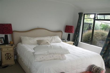 Photo of property in 2 Woodfield Place, Parkvale, Hastings, 4122