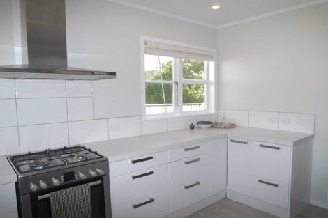 Photo of property in 53 Woodland Road, Johnsonville, Wellington, 6037
