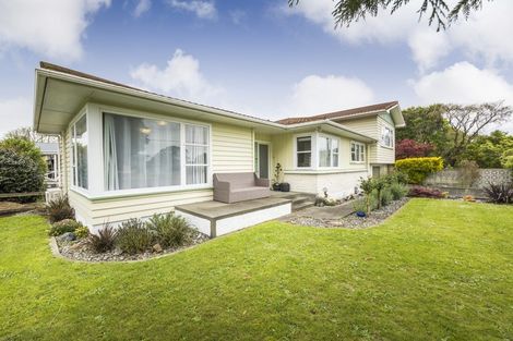 Photo of property in 1 Buick Crescent, Awapuni, Palmerston North, 4412