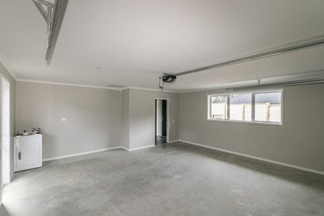 Photo of property in 8 Martingale Drive, Whitby, Porirua, 5024