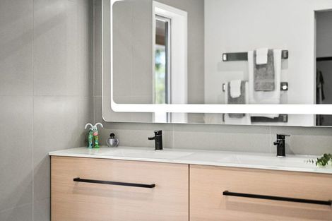 Photo of property in 38 Taitua Road, Temple View, Hamilton, 3289