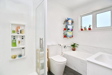 Photo of property in 1 Gardiners Road, Bishopdale, Christchurch, 8051