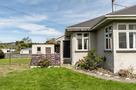 Photo of property in 9 Ossian Street, Milton, 9220