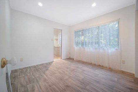 Photo of property in 67 Rangeview Road, Sunnyvale, Auckland, 0612