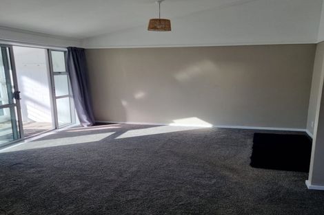 Photo of property in 91a Main Road, Wainuiomata, Lower Hutt, 5014