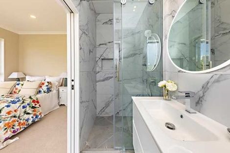 Photo of property in 37 Papareia Road, Karaka, Papakura, 2113