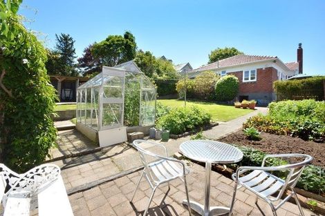 Photo of property in 25 Napier Street, Belleknowes, Dunedin, 9011