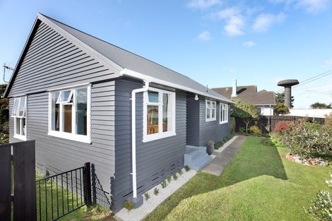 Photo of property in 10 Kittyhawk Row, Bulls, 4818